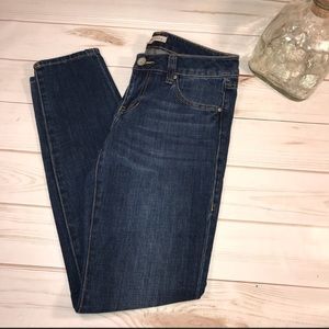NWT CAbi Denim Blue Jeans Size 4